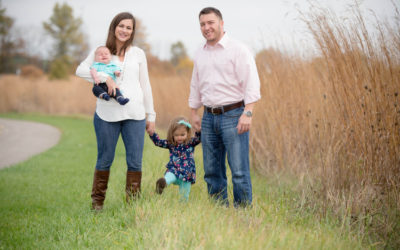 Family Portraits – Fall Family Photos at Glacier Ridge Metro Park